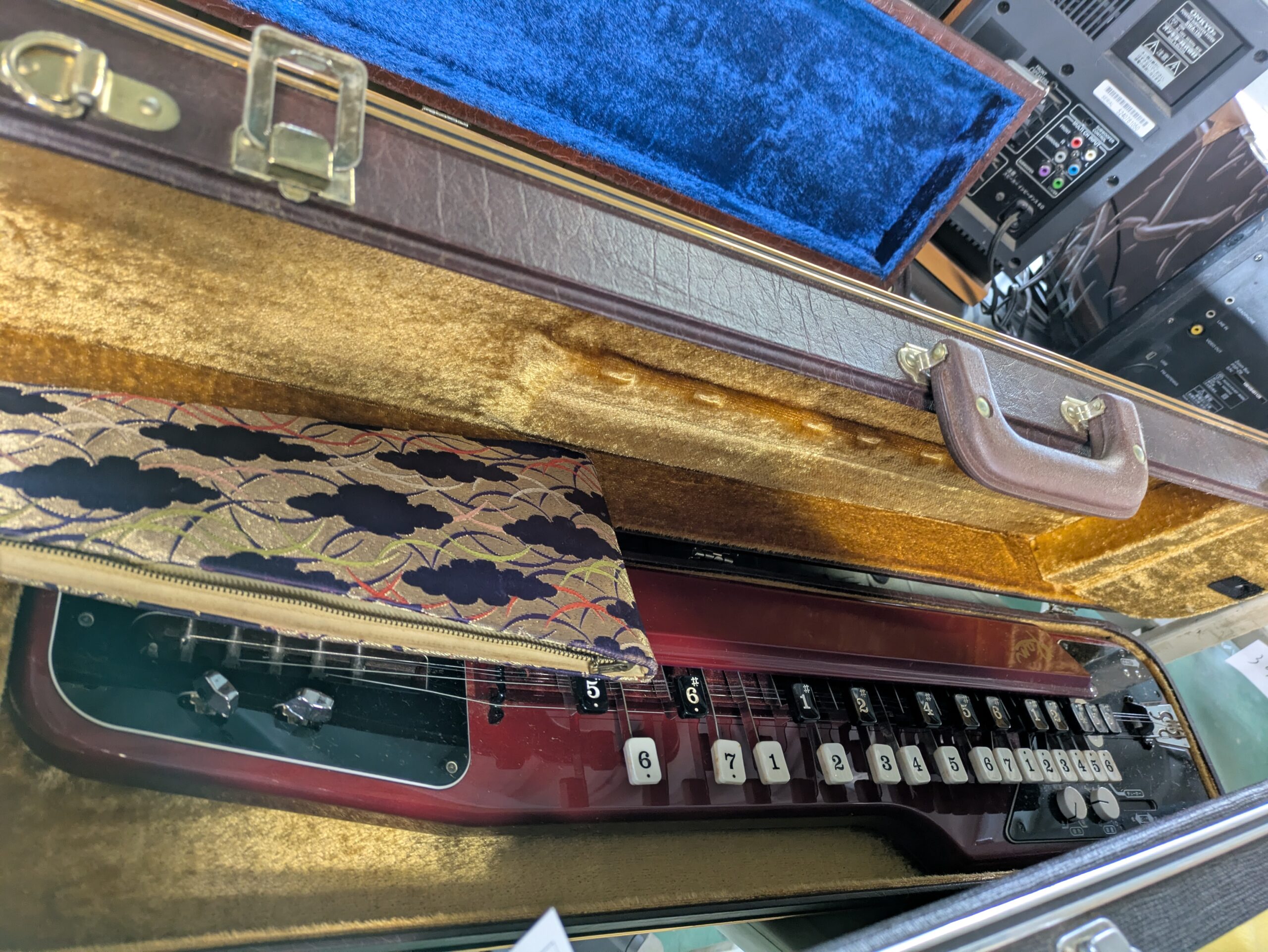 大正琴　和楽器