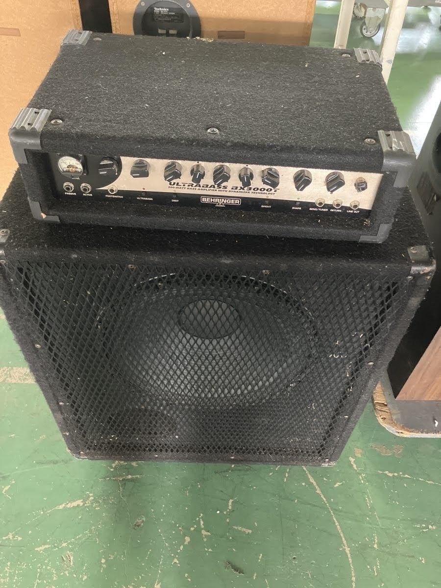 ベースアンプ ベリンガー Ultrabass BX 3000 - 骨董・昭和レトロ買取 