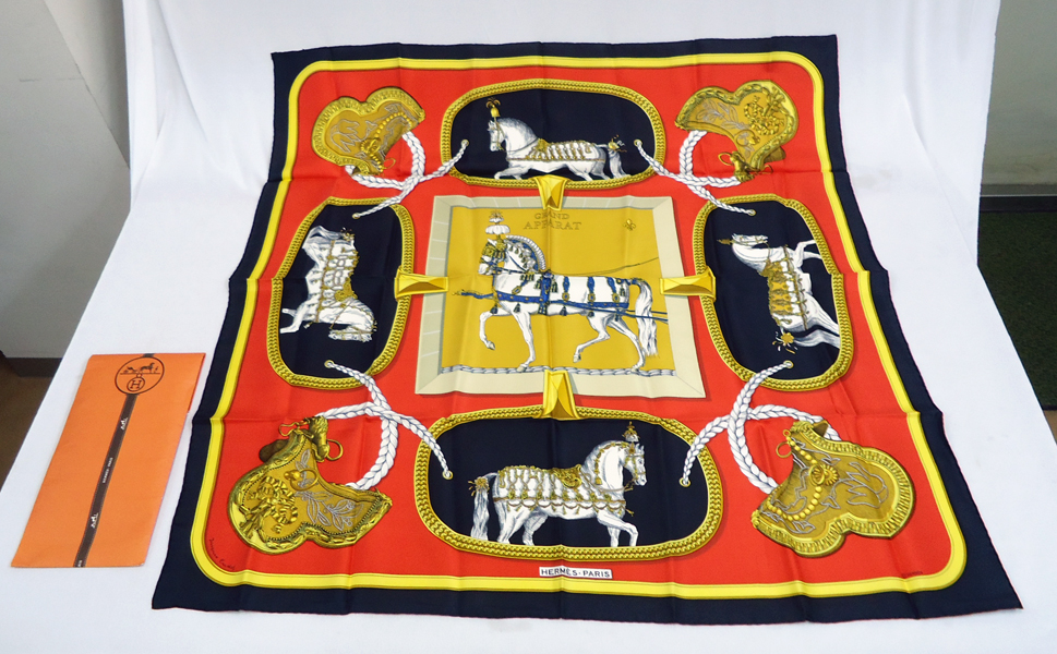 エルメス/HERM'S◆レッド＆ダークネイビー◆スカーフ/90×90ｃｍ◆未使用品